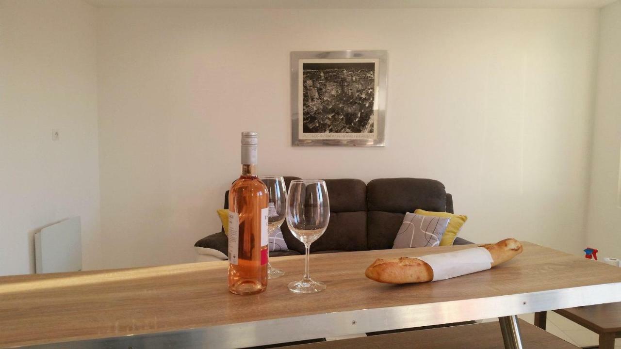 Apartmán Le De Gaulle Antibes Exteriér fotografie